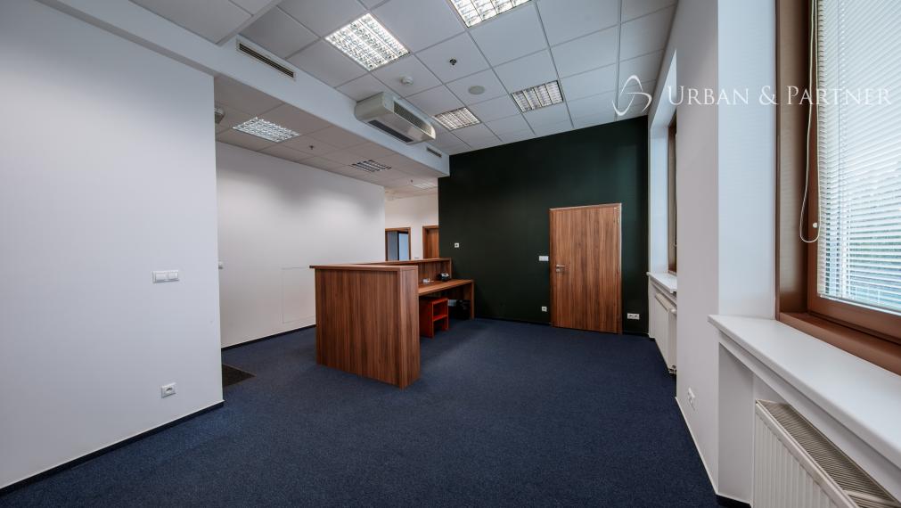 Prenájom kancelárskych priestorov na Trnavskej ceste pri Zimnom štadióne v širšom centre