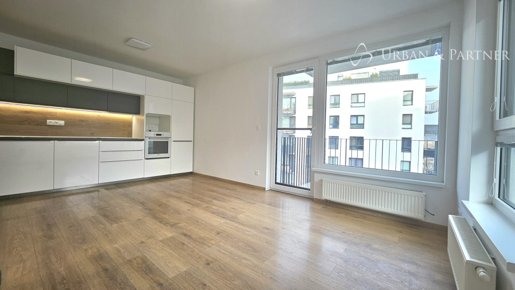 REZERVOVANÝ!  Slnečný 2-izbový byt s balkónom v novostavbe v Dúbravke