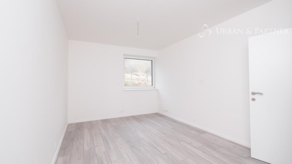 Predaj 3 izbového bytu s park. státím v novostavbe na ulici Staré Grunty v Karlovej vsi