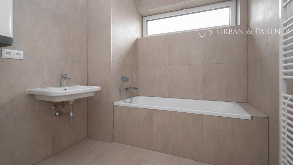 Predaj 3 izbového bytu s park. státím v novostavbe na ulici Staré Grunty v Karlovej vsi