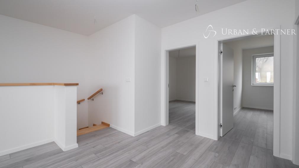 Predaj 3 izbového bytu s park. státím v novostavbe na ulici Staré Grunty v Karlovej vsi