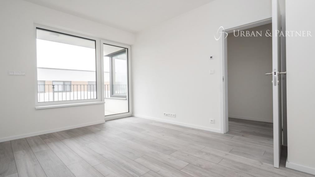 Predaj 3 izbového bytu s predzáhradkou na ulici Staré Grunty v Karlovej vsi