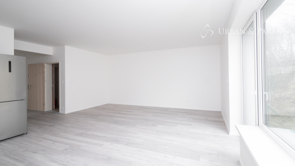 Predaj 3 izbového bytu so záhradkou na ulici Staré Grunty v Karlovej Vsi