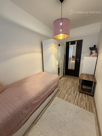 3 izbový zrekonštr. byt s loggiou, sam. kuchyňa, Blagoevova ul.