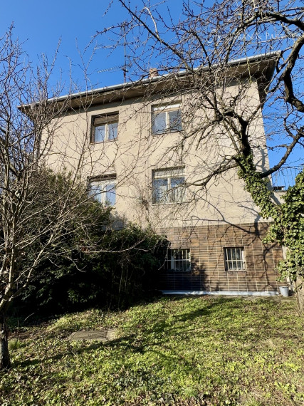 Vaša nová adresa pod Slavínom