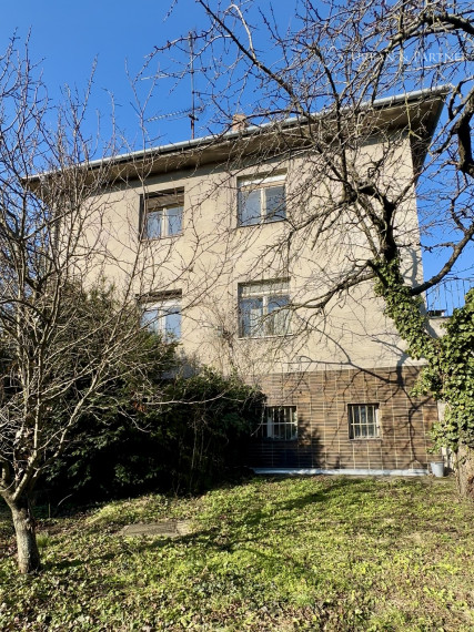 Vaša nová adresa pod Slavínom