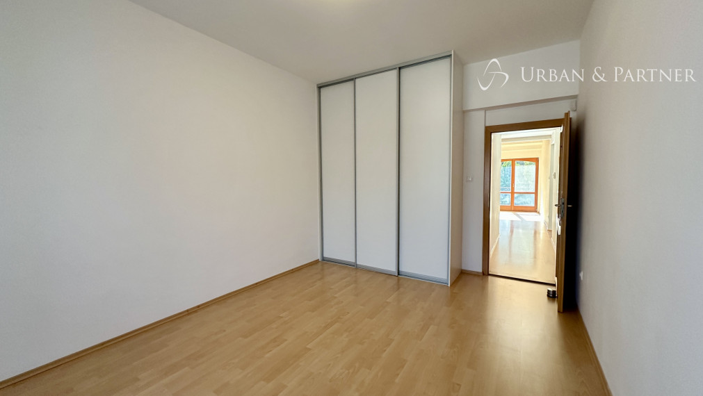 Prenájom rodinného domu so záhradou na Bellovej ulici na Kolibe