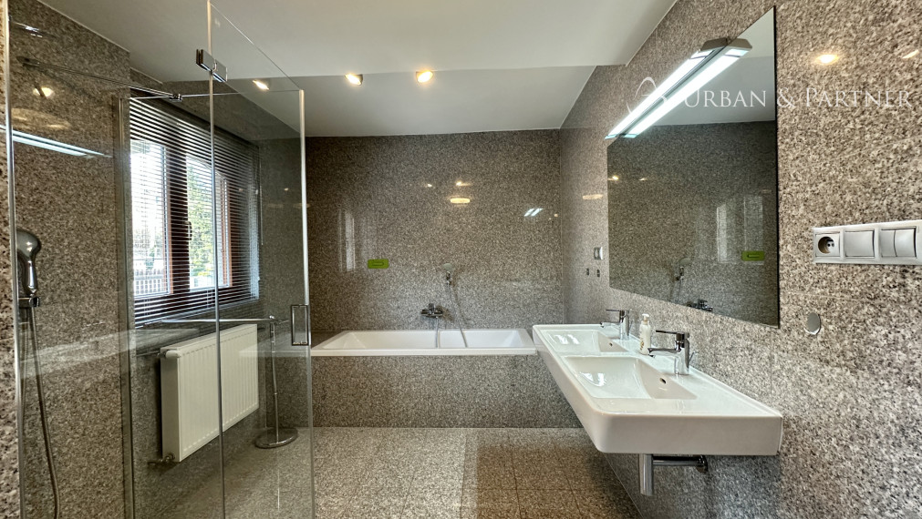 Prenájom rodinného domu so záhradou na Bellovej ulici na Kolibe