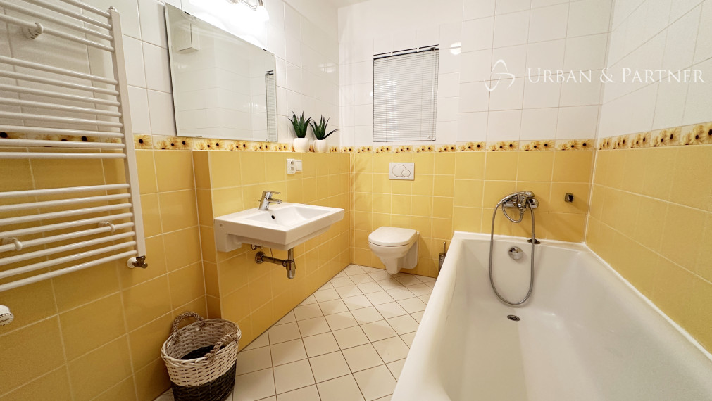 Krátkodobý prenájom - 2 izbový byt s LOGGIOU v Eden Park