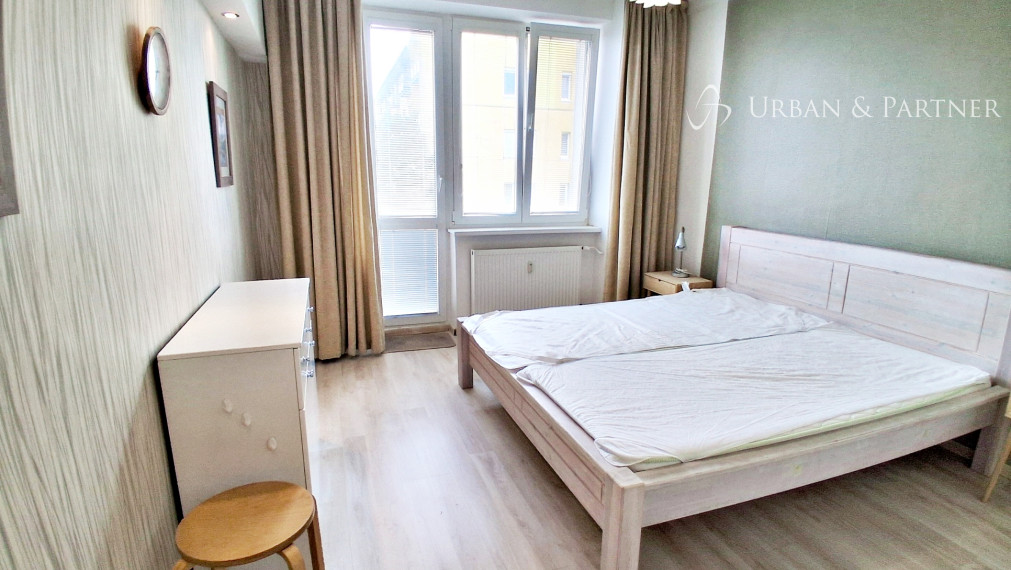 Prenájom 2izb. bytu s balkónom a klimatizáciou na Peknej ceste, Krasňany