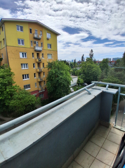 Prenájom 2izb. bytu s balkónom a klimatizáciou na Peknej ceste, Krasňany