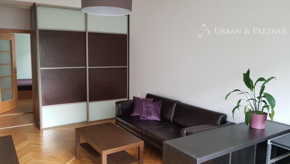 Prenájom 2 izbového bytu na Úránovej ulici v Ružinove