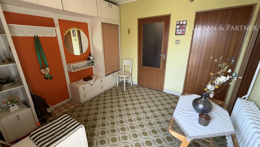Rodinný dom pod Mariánskou horou – spojenie pokojného bývania, priestoru a hodnotnej lokality