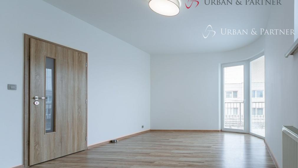 PRÍJEMNÝ RODINNÝ DOM NA PRENÁJOM V CENTRE MESTA - MALACKY