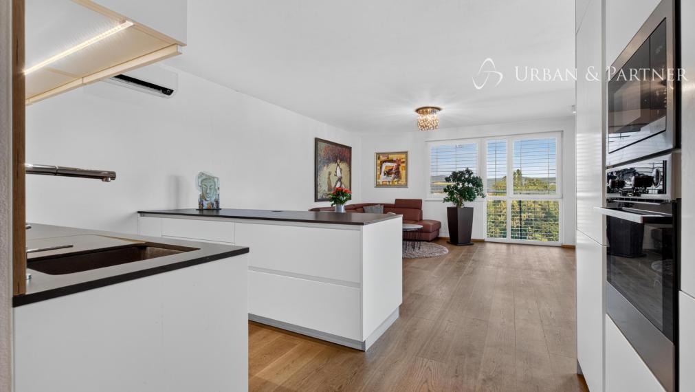 NA PREDAJ | EXKLUZÍVNY 4 IZBOVÝ PENTHOUSE V TRENČÍNE