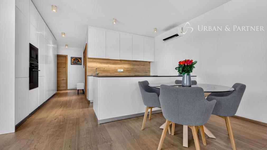 NA PREDAJ | EXKLUZÍVNY 4 IZBOVÝ PENTHOUSE V TRENČÍNE