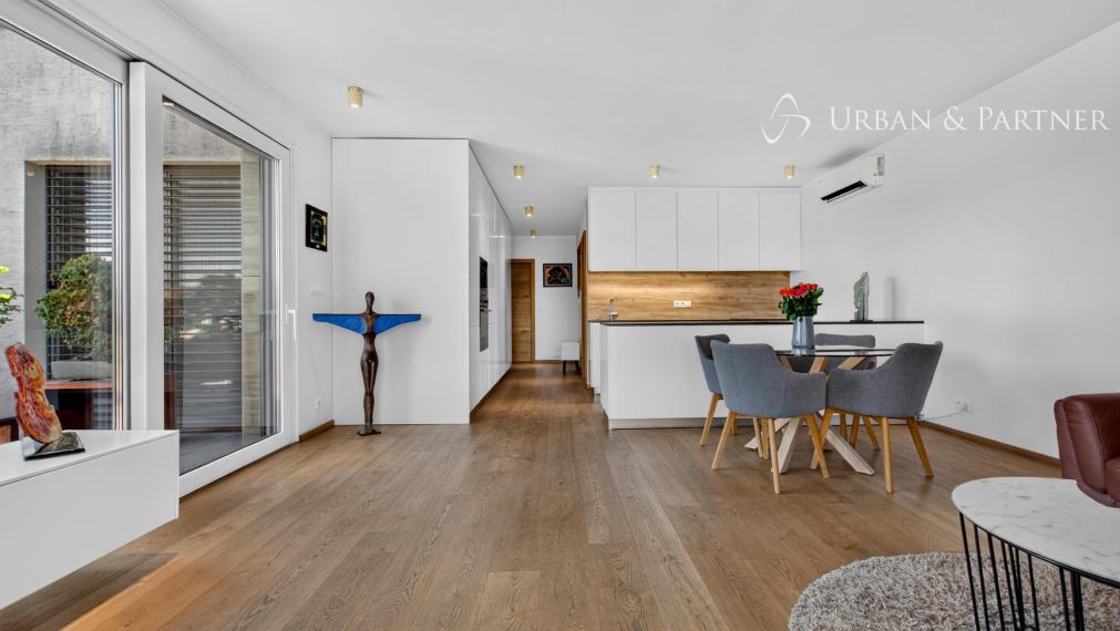 NA PREDAJ | EXKLUZÍVNY 4 IZBOVÝ PENTHOUSE V TRENČÍNE