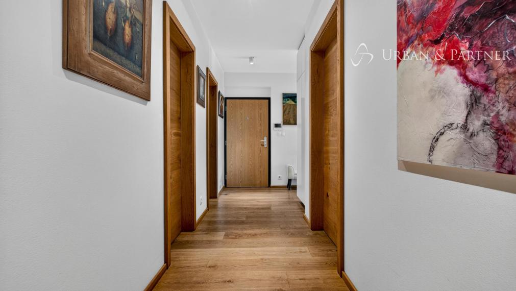 NA PREDAJ | EXKLUZÍVNY 4 IZBOVÝ PENTHOUSE V TRENČÍNE