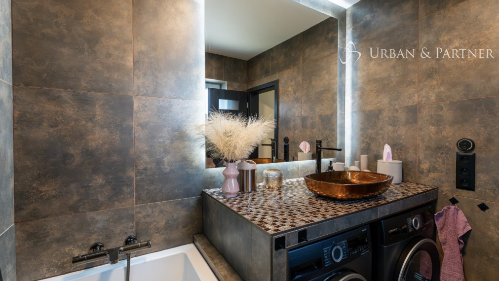 NA PREDAJ | PRIESTRANNÝ 2-IZBOVÝ BYT | 77 m² | BRATISLAVA