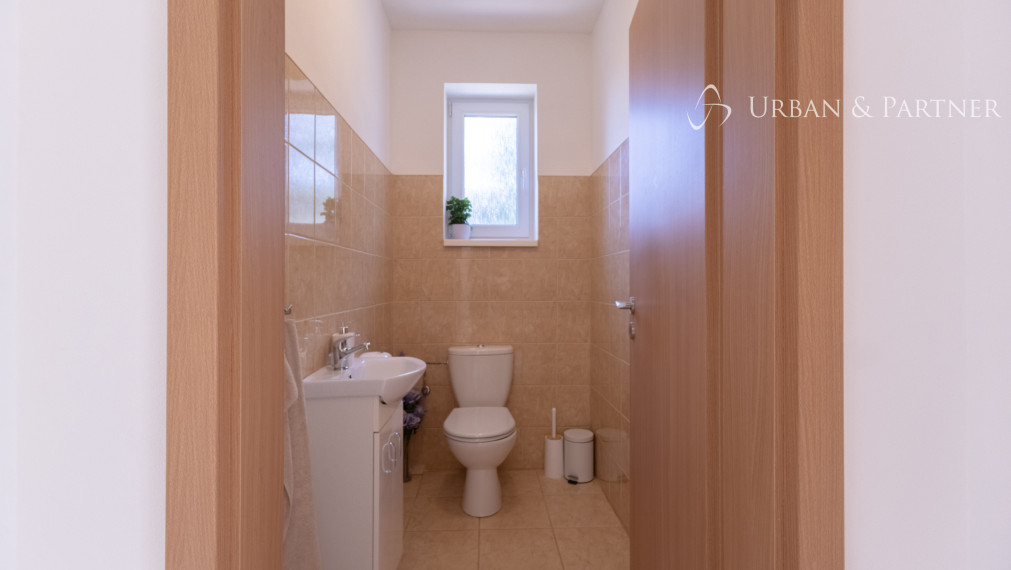 4-IZBOVÝ RODINNÝ DOM S BAZÉNOM | SENEC | POZEMOK 545 m²
