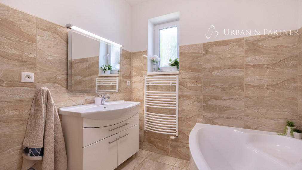 4-IZBOVÝ RODINNÝ DOM S BAZÉNOM | SENEC | POZEMOK 545 m²