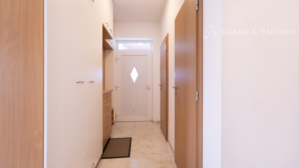 4-IZBOVÝ RODINNÝ DOM S BAZÉNOM | SENEC | POZEMOK 545 m²
