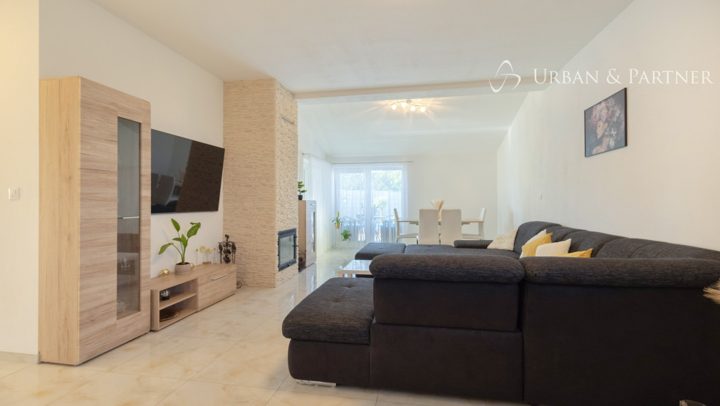 4-IZBOVÝ RODINNÝ DOM S BAZÉNOM | SENEC | POZEMOK 545 m²