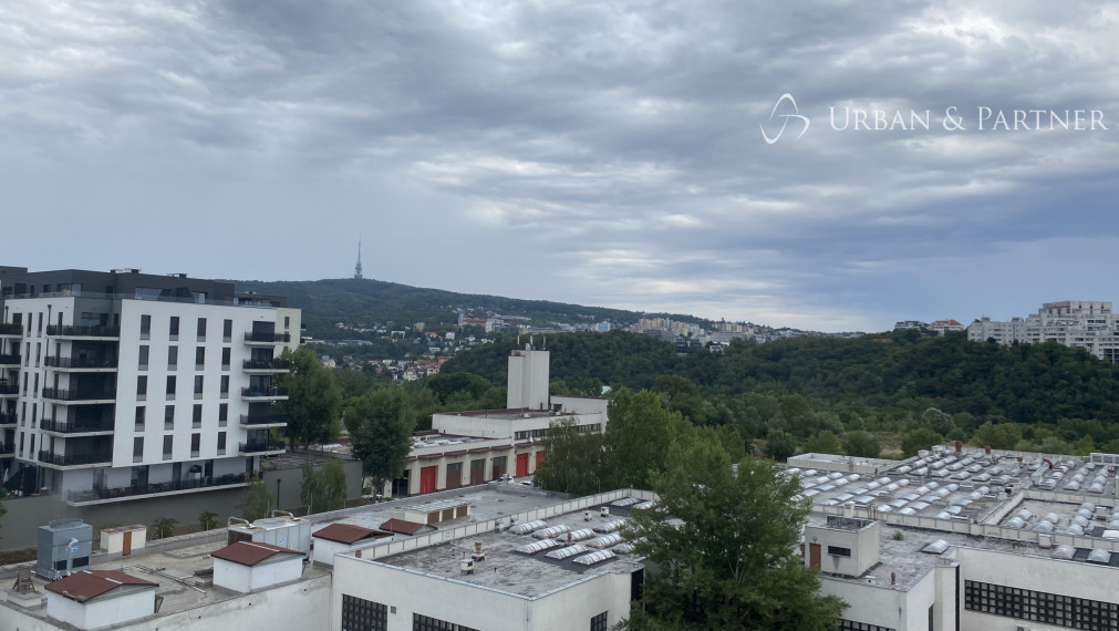 Prenájom 5 izbového bytu v novostavbe Cubicon na začiatku Karlovej vsi