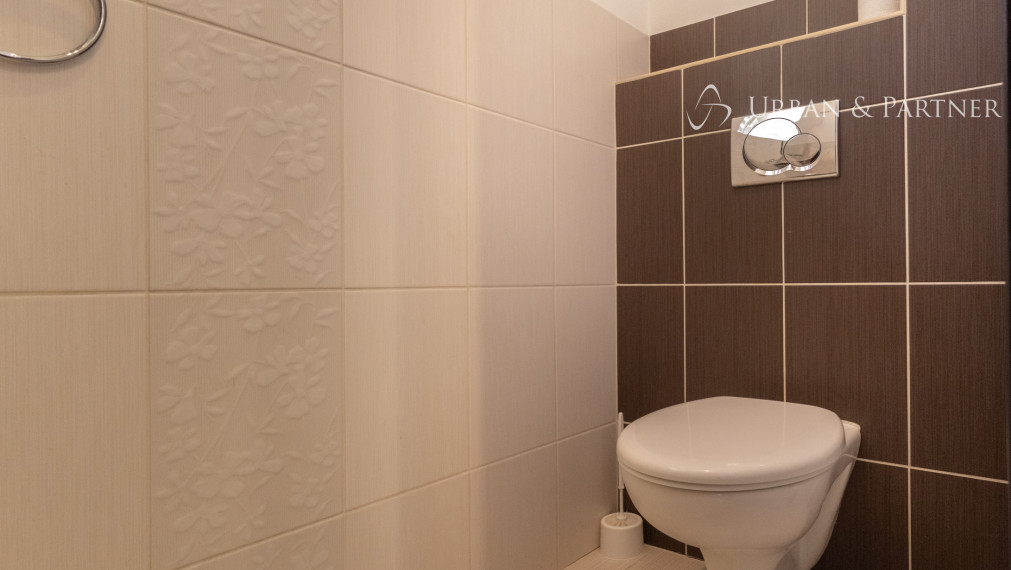 NA PREDAJ | Elegantný rodinný dom SKALKA NAD VÁHOM