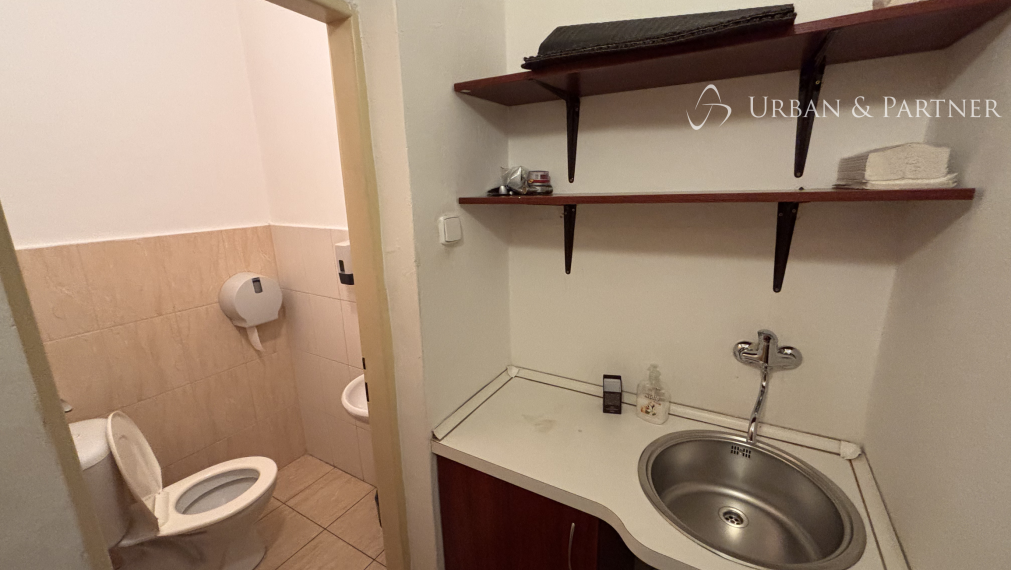 Prenájom obchodno-kancelárskeho priestoru na Košickej ulici pri Dulovom nám. v širšom centre