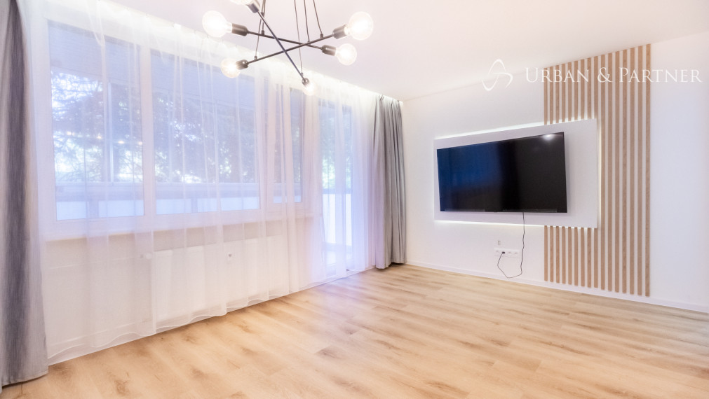 NA PREDAJ |   3-IZBOVÝ BYT | 70 m² | TRENČÍN