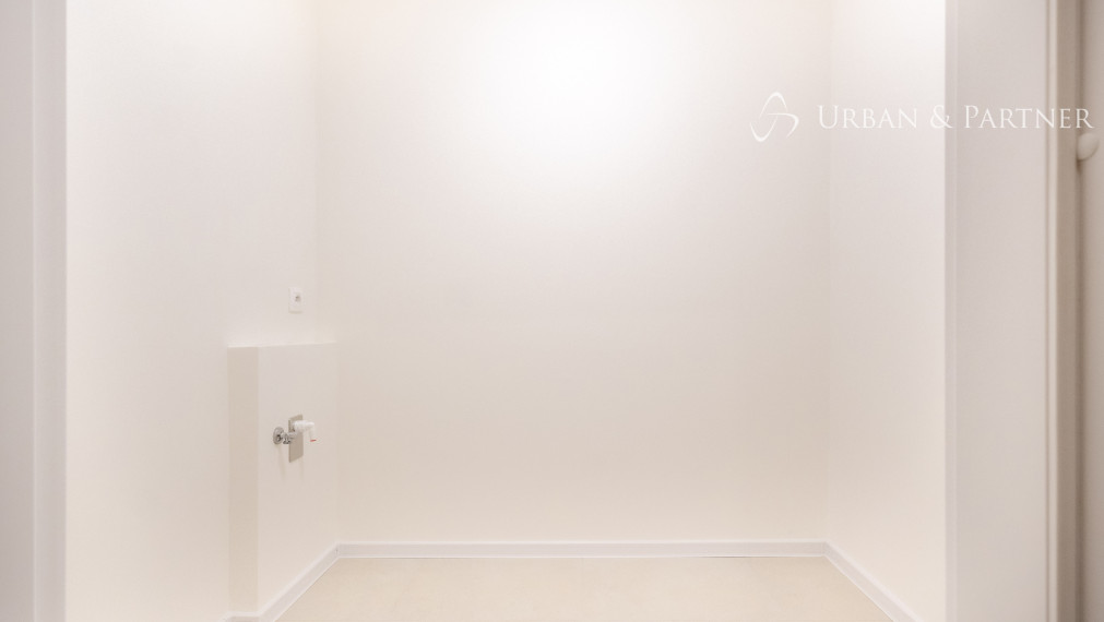 NA PREDAJ |   3-IZBOVÝ BYT | 70 m² | TRENČÍN