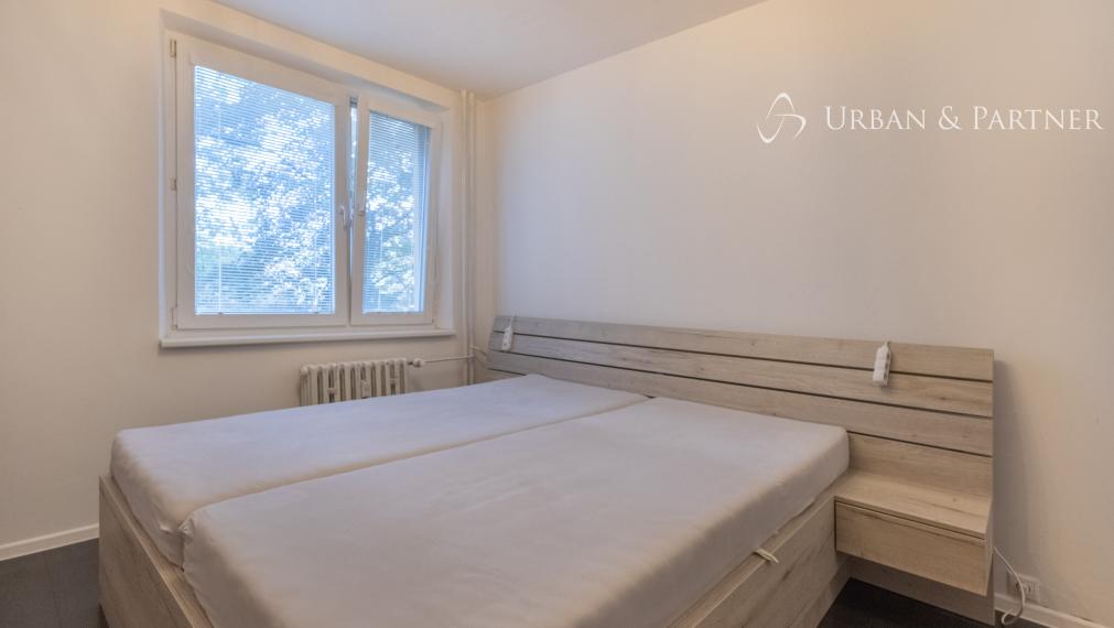 NA PREDAJ | PREROBENÝ 3-IZBOVÝ BYT S BALKÓNOM TRENČÍN  JUH I