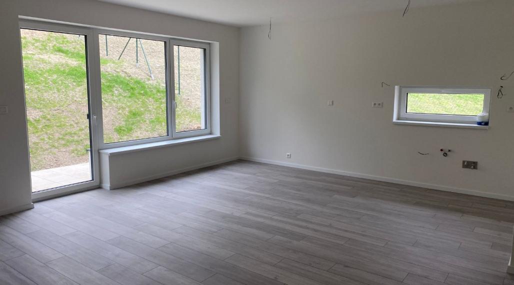 Predaj 3 izbového bytu v novostavbe so záhradou na ulici Staré Grunty v Karlovej vsi