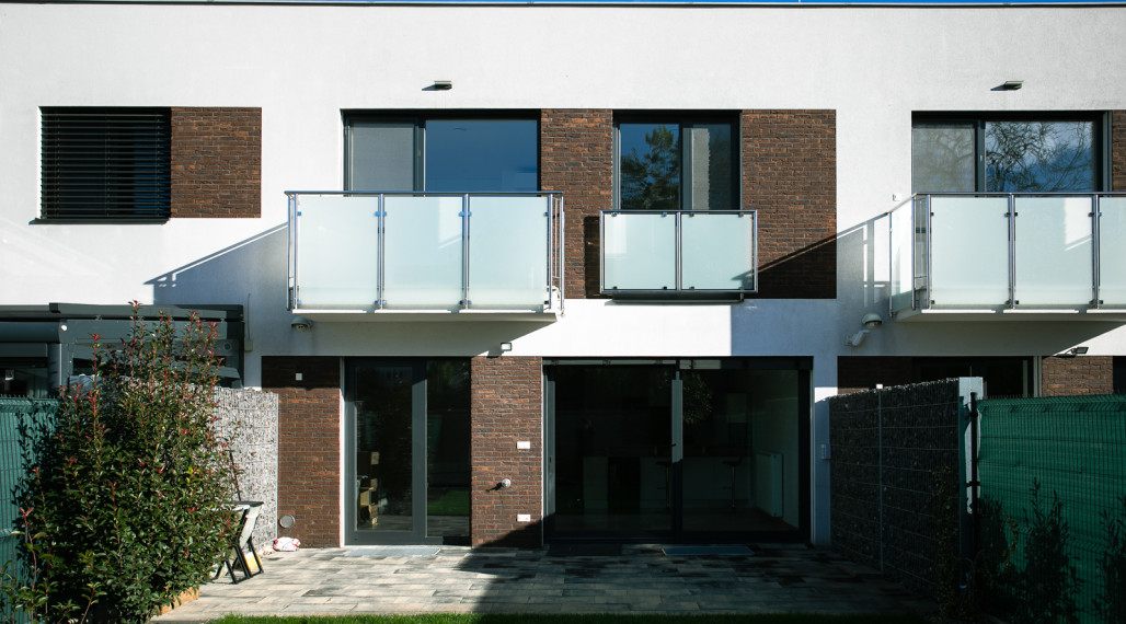 PRENÁJOM NOVOSTAVBY domu v blízkosti centra mesta.