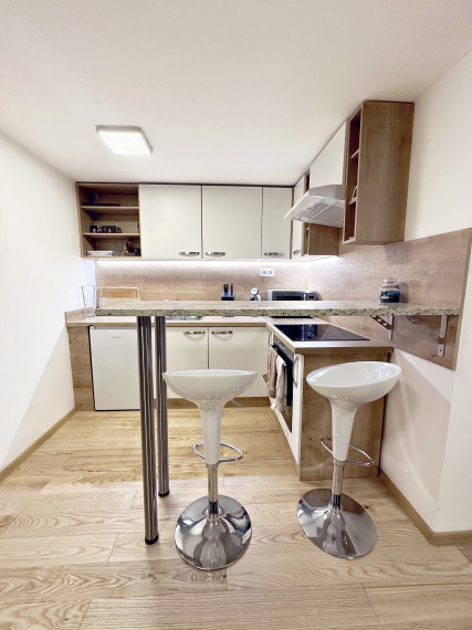 Investičný balík: 2 zrekonštruované byty + potenciál nadstavby