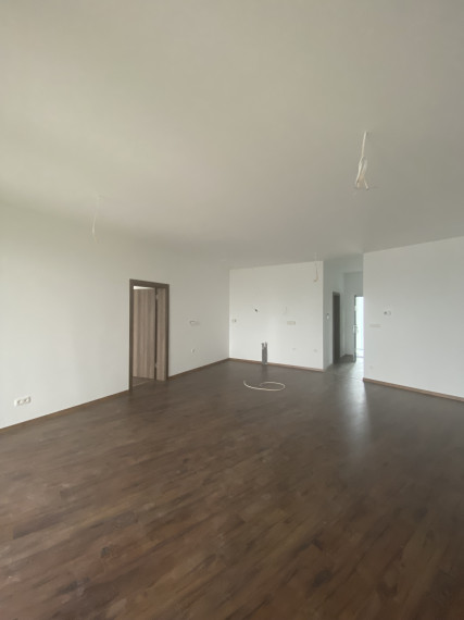 Predaj nadštandardného 2 izbového bytu priamo pri Váhu v Piešťanoch