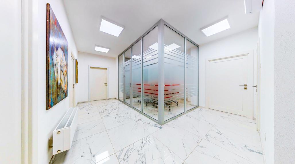 Predaj 5 izbového bytu na kancelárie na Jakubovom námestí v centre