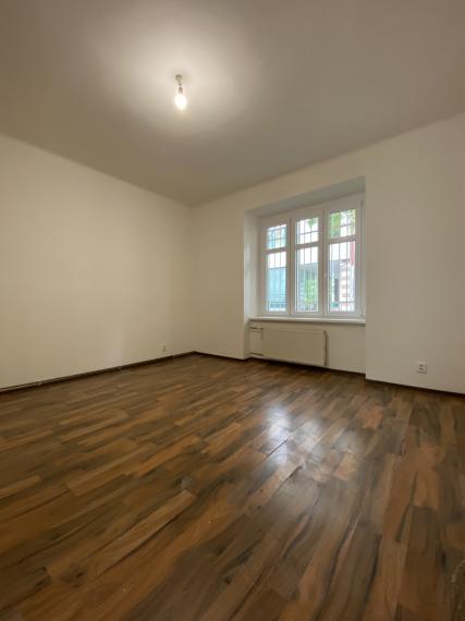 Len u nás v ponuke: Predaj 2 izbového bytu na Šumavskej ulici pri OC Centrál v širšom centre