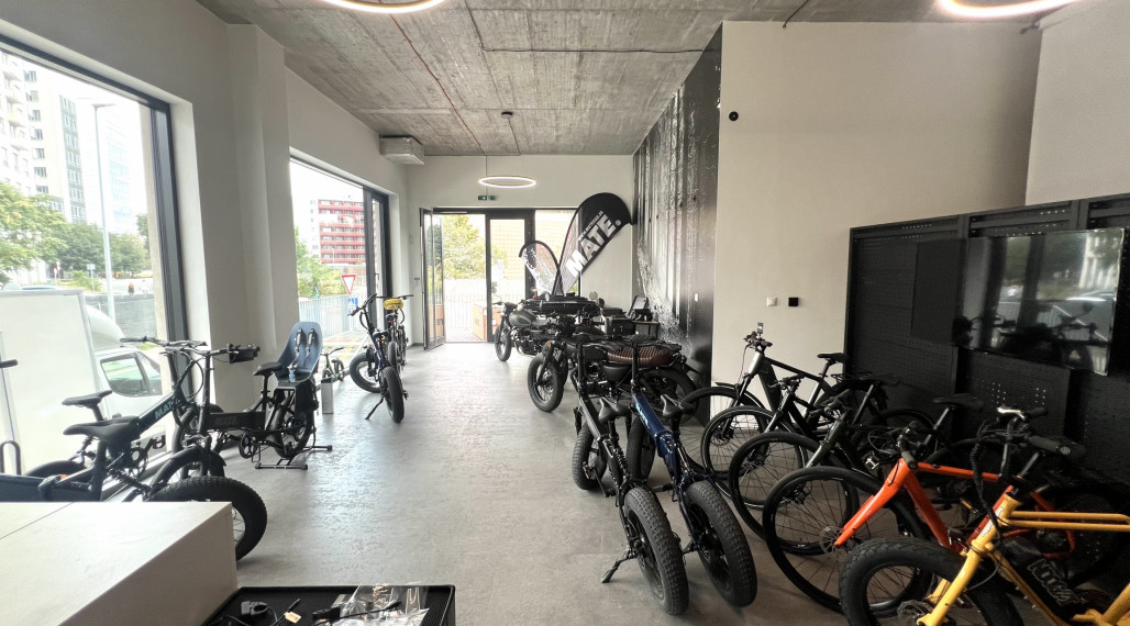 PRENÁJOM  obchodného priestoru 74m2 lokalita NIVY