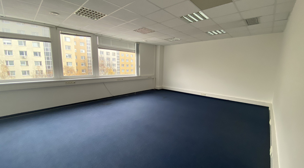 Prenájom kancelárskych priestorov na Panónskej ceste na začiatku Petržalky