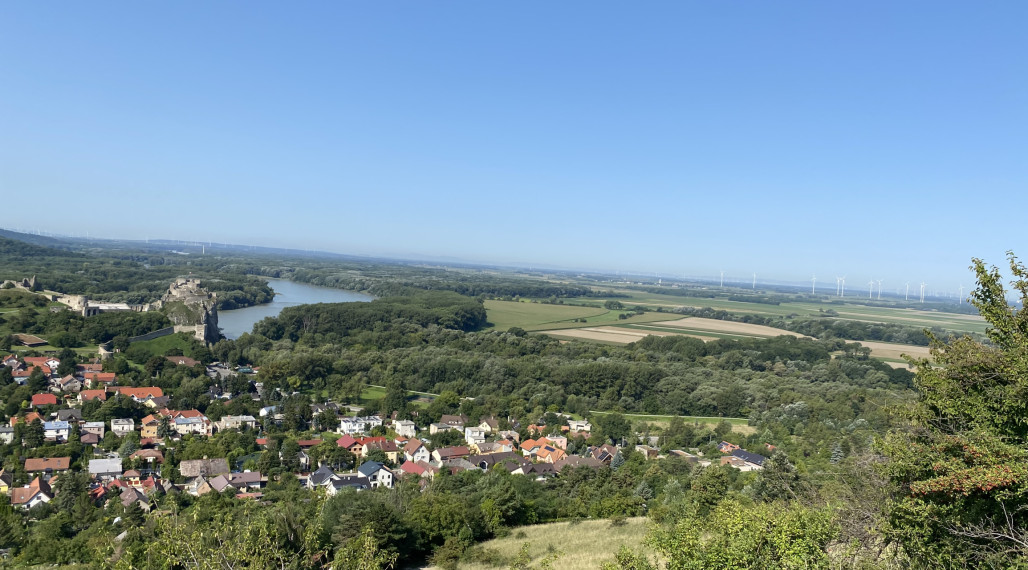 Predaj výnimočného pozemku s unikátnym výhľadom v Devíne