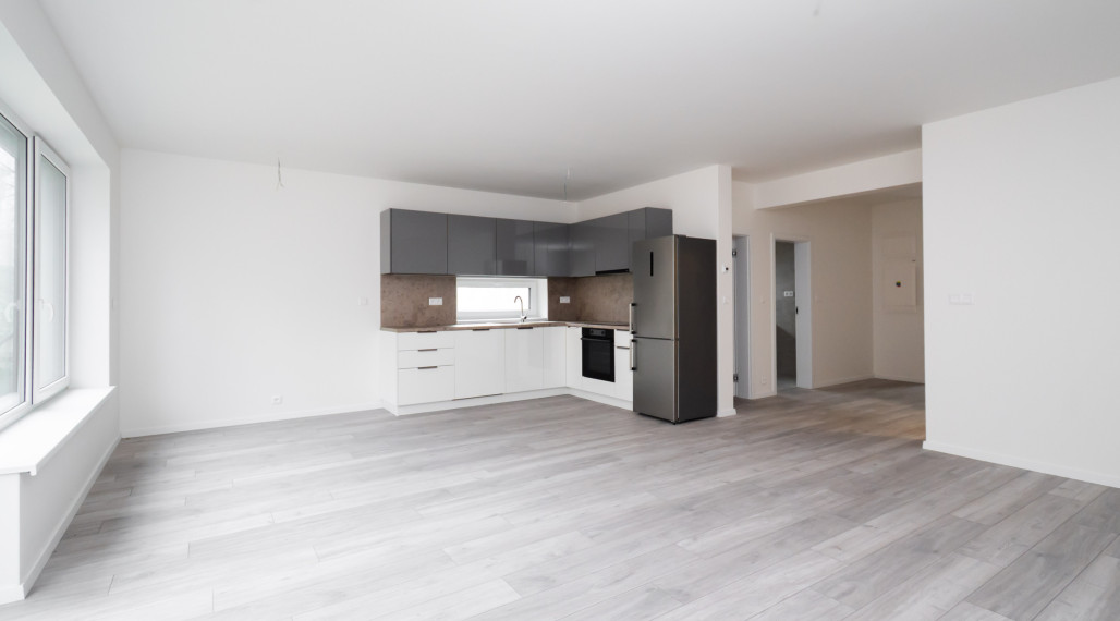 Predaj 3 izbového bytu so záhradkou na ulici Staré Grunty v Karlovej Vsi