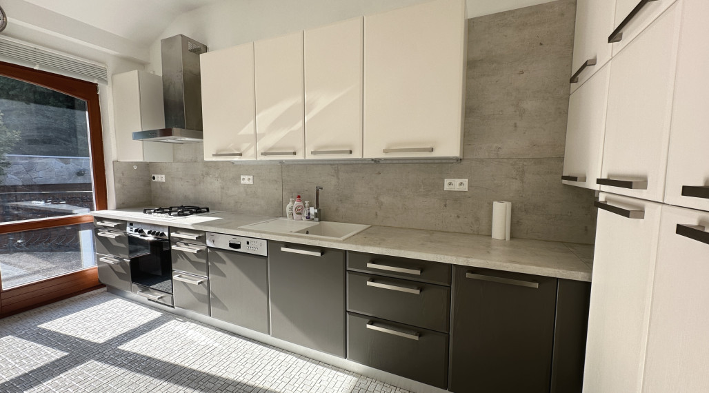 Prenájom rodinného domu so záhradou na Bellovej ulici na Kolibe