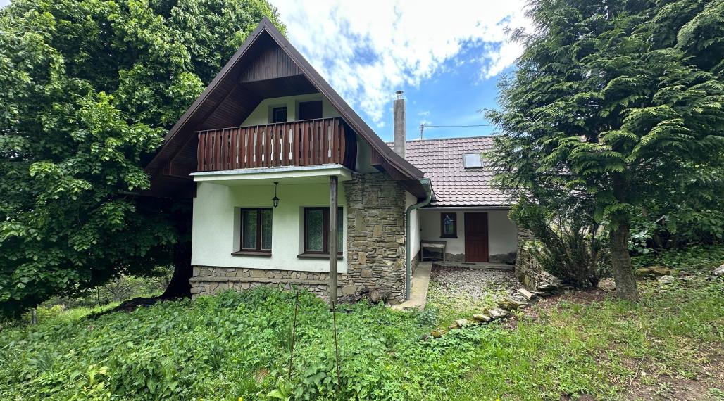 Predaj chalupy v krásnom prostredí Bielych Karpát pri Starej Turej