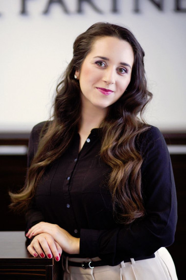 Scarlett Virágová