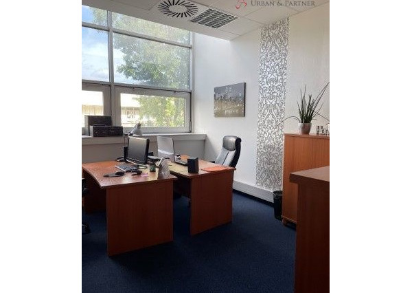 Prenájom kancelárskych priestorov na ulici Dr. Vladimíra Clementisa v Ružinove