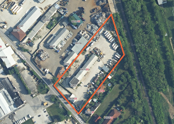 Prevádzkovo-výrobný  areál 9306m2 v Nových Zámkoch