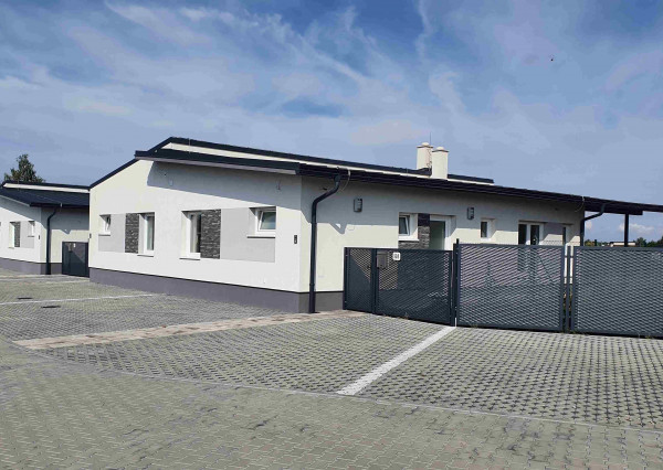 PREDAJ BUNGALOVU- NOVOSTAVBA v obci Láb.