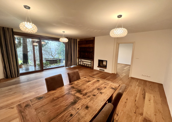 RD v Dúbravke, pri BIS, dvojgen. bývanie - BEZ PROVÍZIE